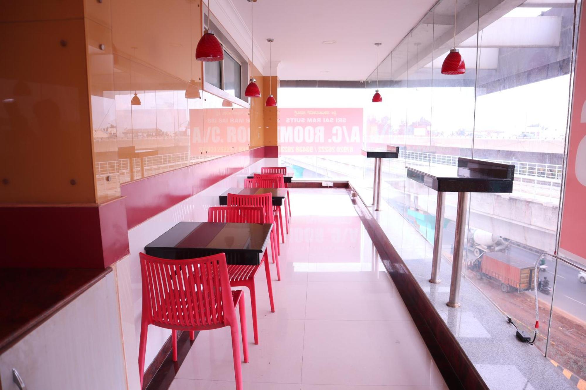 Sri Sai Ram Suites Bangalore Exteriör bild