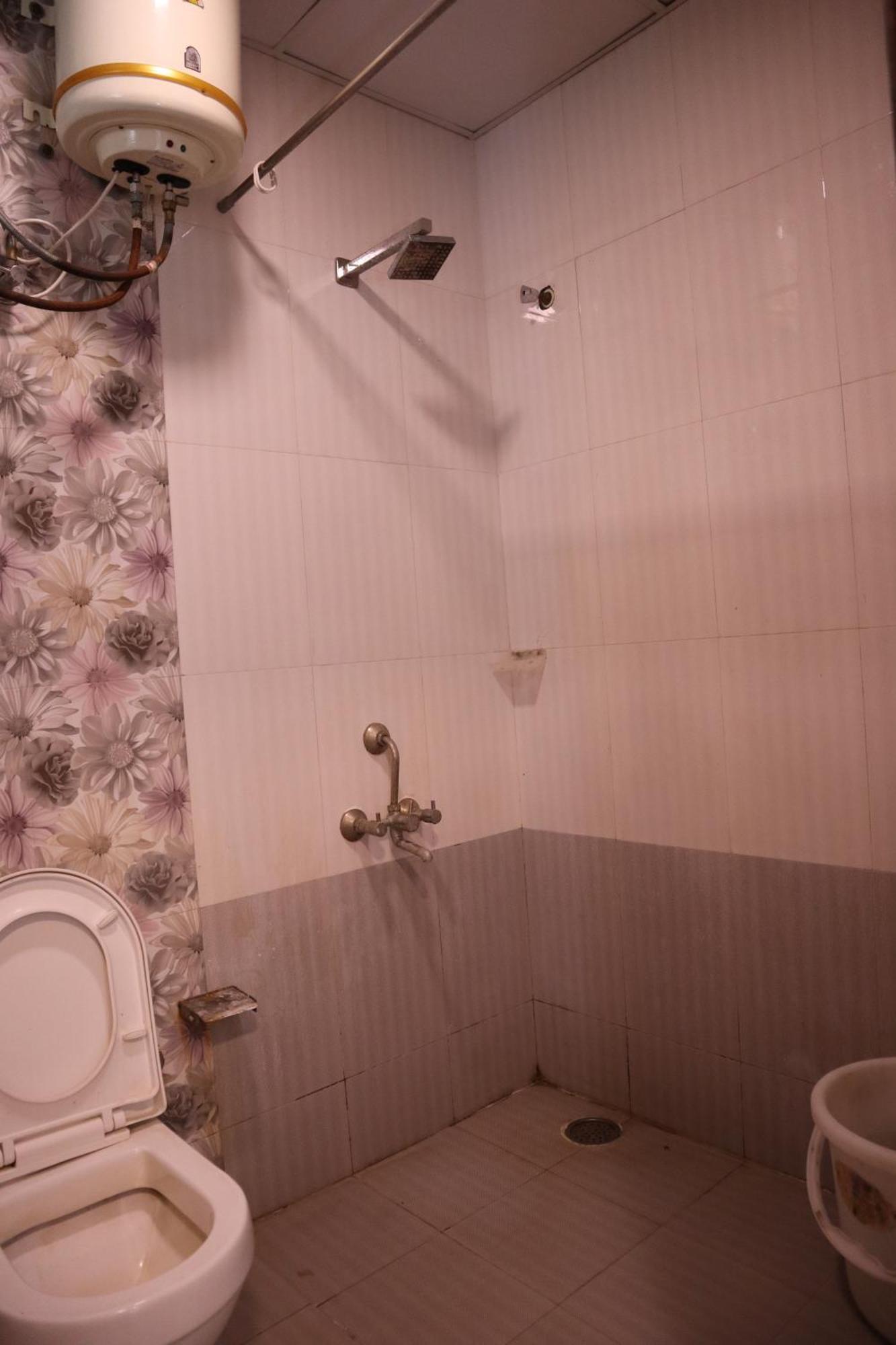 Sri Sai Ram Suites Bangalore Exteriör bild